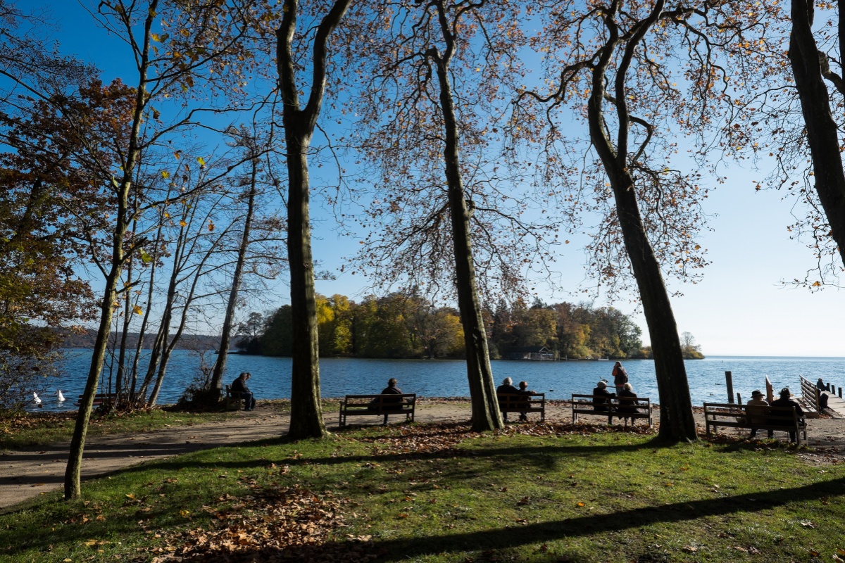 La Roseninsel en el lago de Starnberg, cerca de Feldafing, en la orilla occidental
